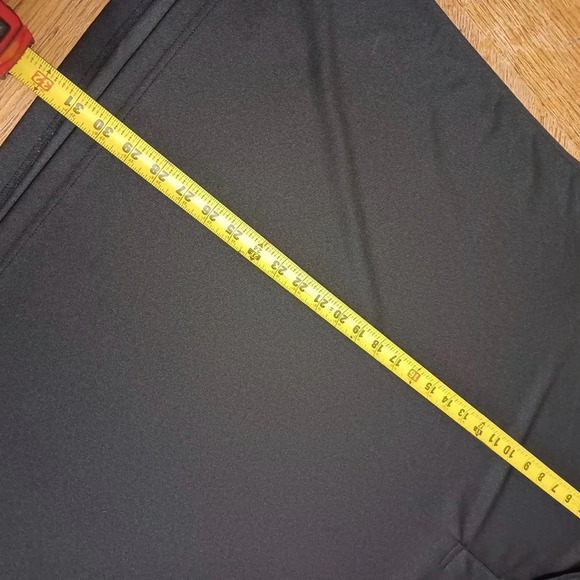 Authentic Tesla Men’s Black Polo Shirt Size 4XL 100% Polyester - Picture 5 of 6